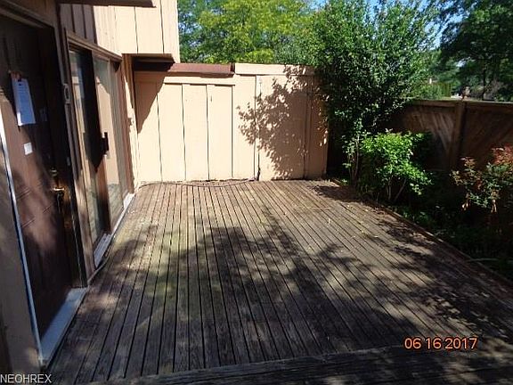 3rd image of 4739 Oak Hill Blvd