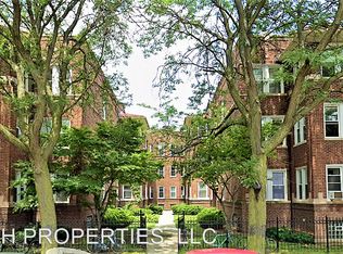 1454 W Argyle St #2S, Chicago, IL 60640