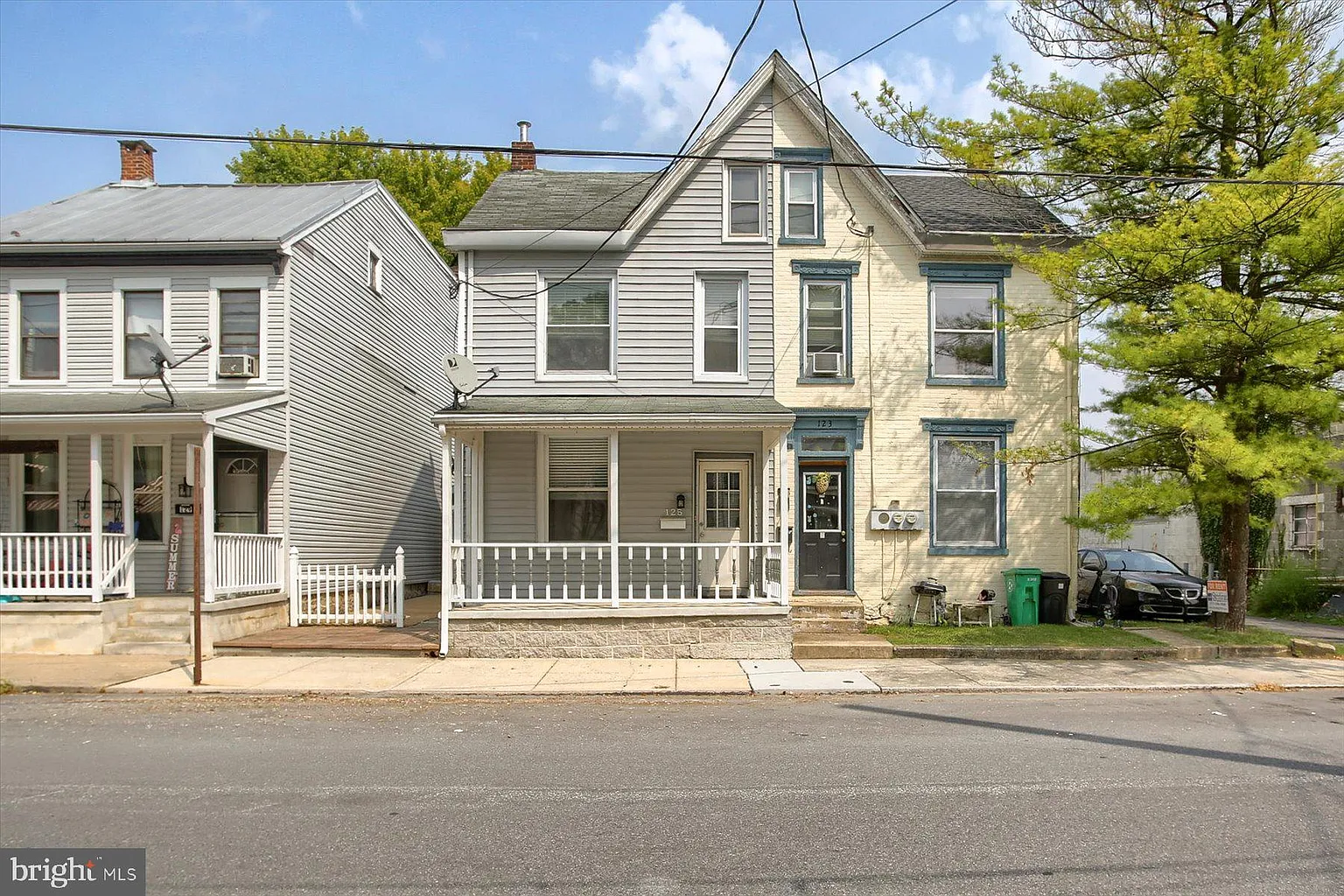 125 Porter Ave photo 1
