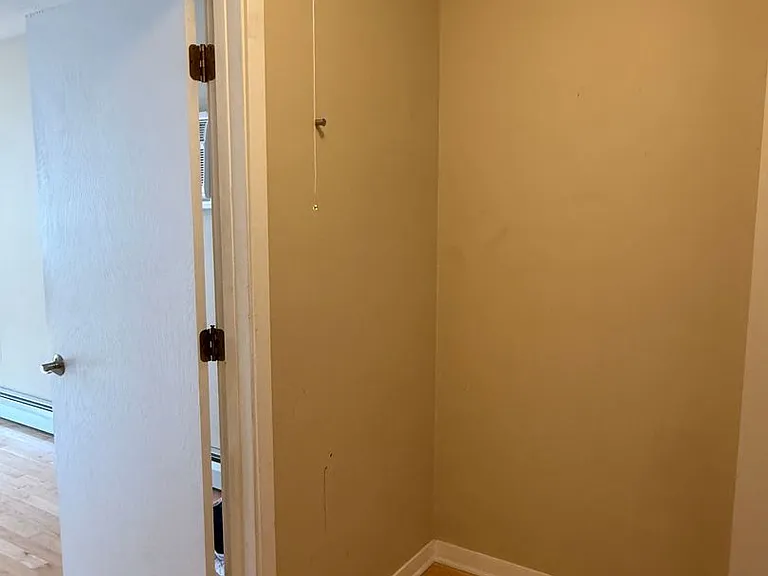 1770 Bryant Ave S #217 — Photo 21