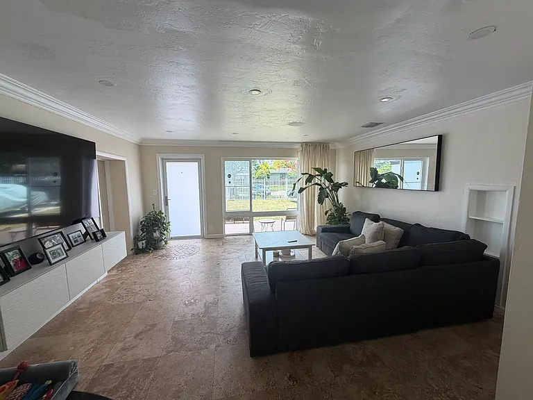 3788 SW 17th St — Photo 9