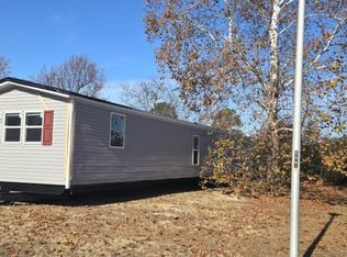 116 Cardinal Ave, Raeford, NC 28376