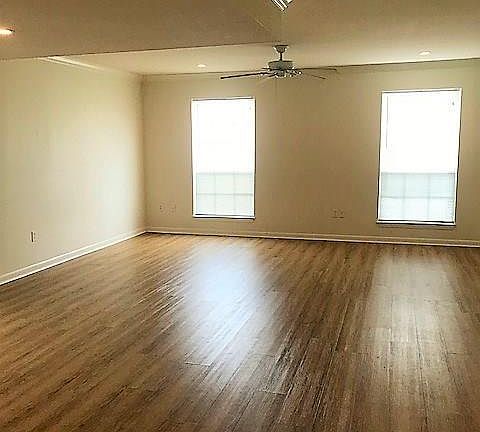 3rd image of 217 Church St APT 203
