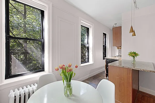 Sold by Compass | media 3