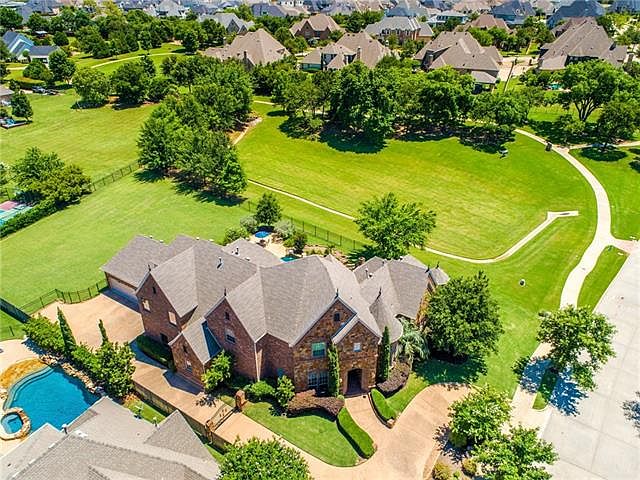 1st image of 2105 Cheyenne Park Ln