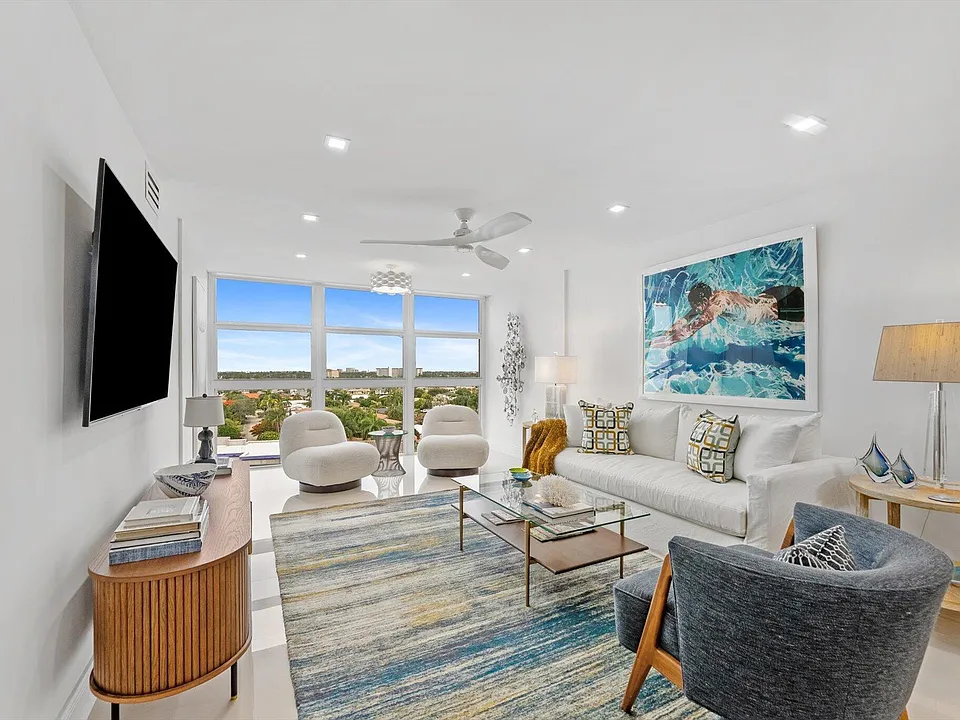 1391 S Ocean Blvd #906
