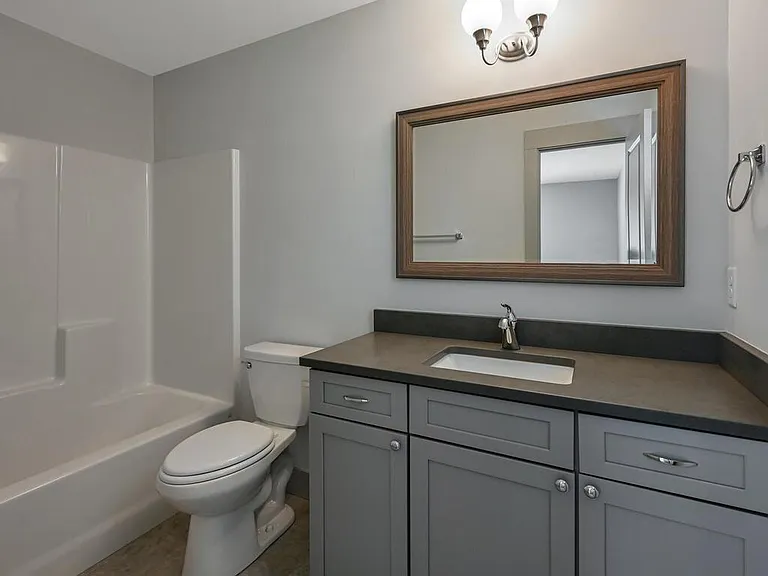 11 Fernwood Ave #2 — Photo 22