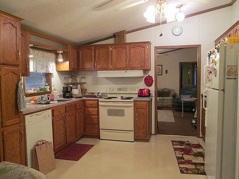 2nd image of 7310 Oak Brook Cir
