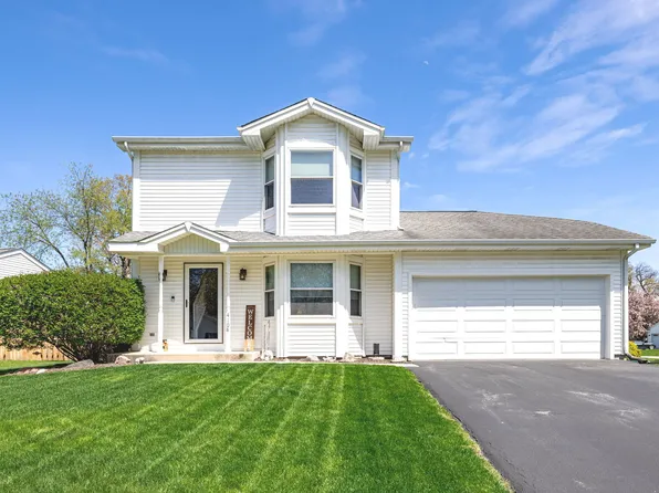 4108 Hale Ln, Island Lake, IL 60042