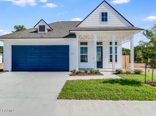 244 Jagged Grove Ln, Youngsville, LA 70592