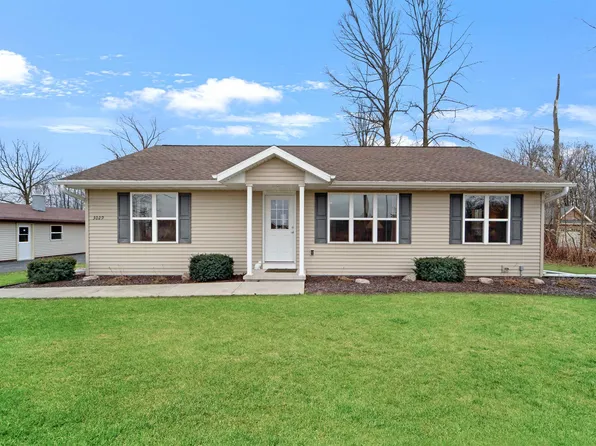 3029 E Broadway Dr, Appleton, WI 54913