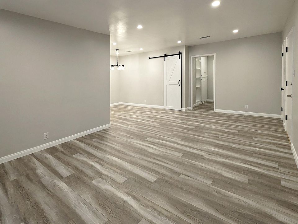 Living / Dining