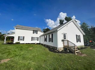 11302 Clayshire Ln, Brookville, OH 45309