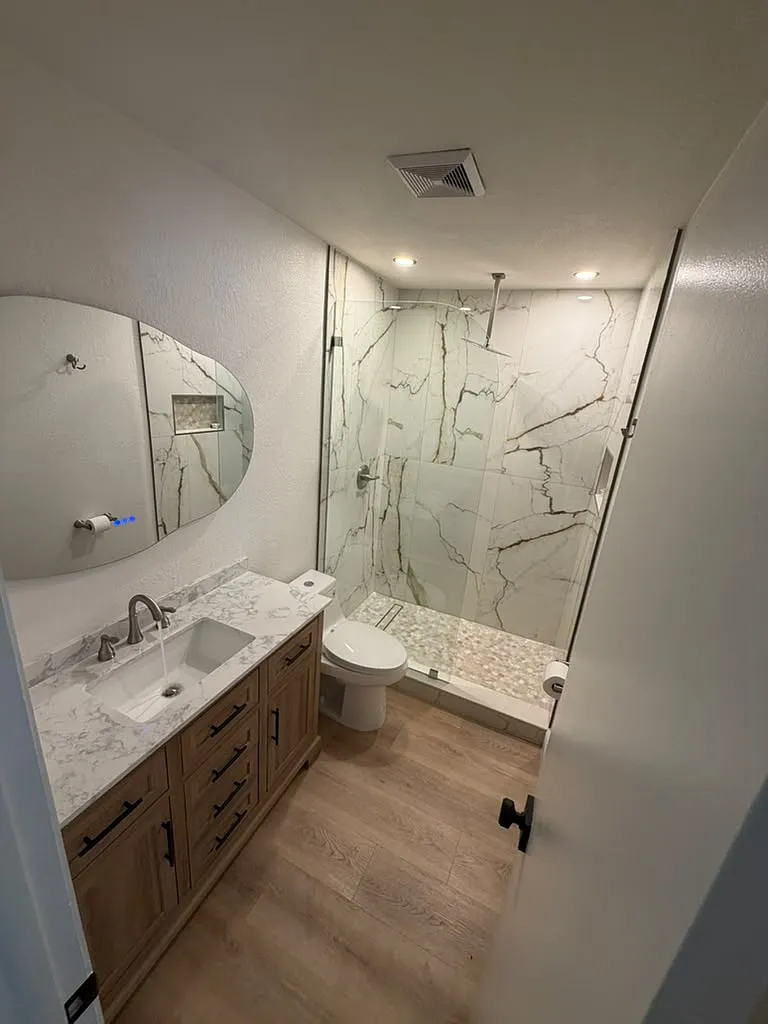4 bed, 2300 sqft, $4,500 — Photo 3