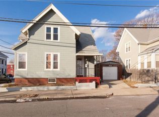 99 Randall St, Pawtucket, RI 02860