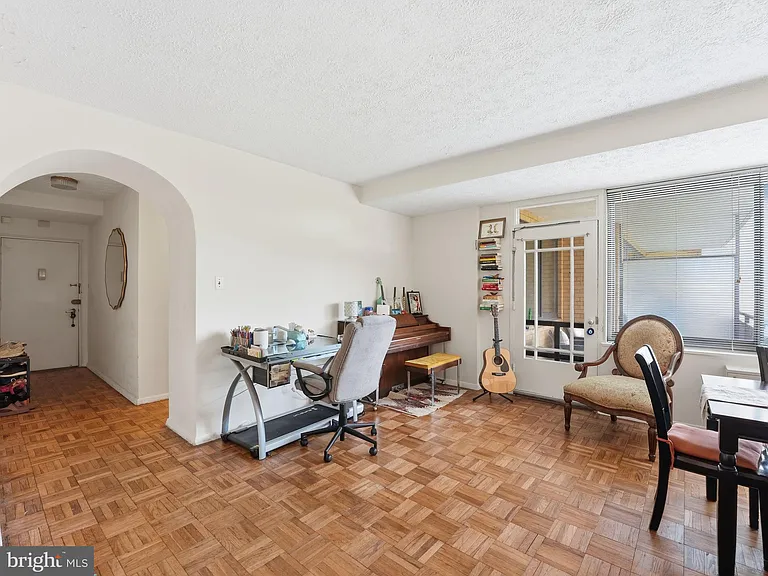 4740 Connecticut Ave NW #818 — Photo 5