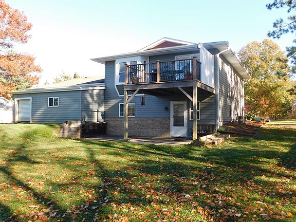 5th image of 8175 Diane St