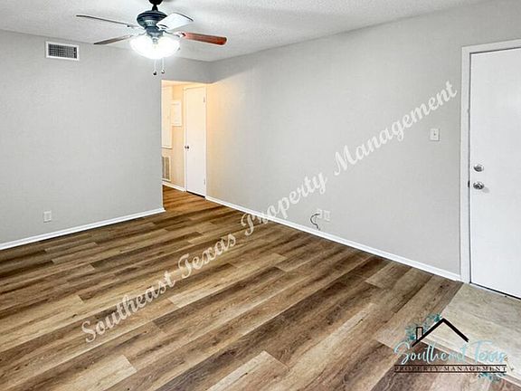 5th image of 2901 Helena Ave APT 601