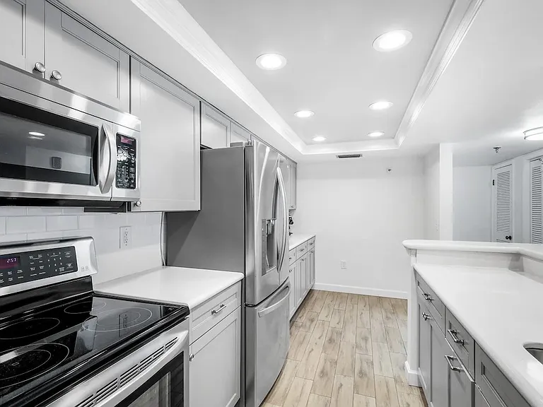 1513 Ocean Shore Blvd #F4 — Photo 9