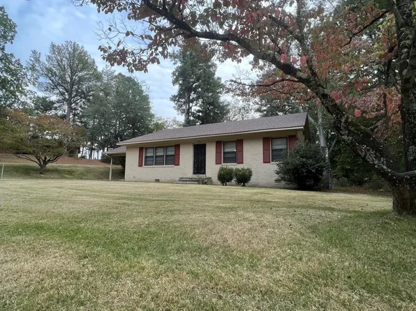 520 Roleson Dr, Forrest City, AR 72335