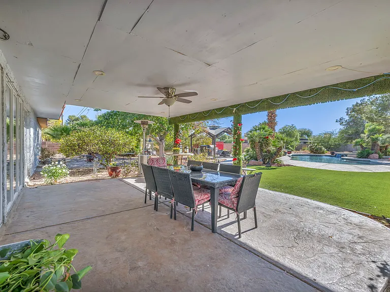 3037 Palomino Ln — Photo 5