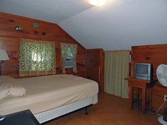 4th image of 124 Valley Forge Ln