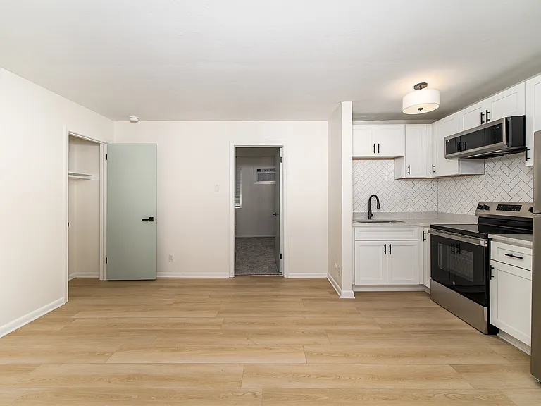 9601 1st Bay St — Photo 33