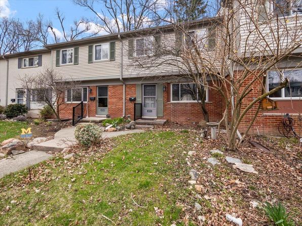 3092 Williamsburg Rd, Ann Arbor, MI 48108