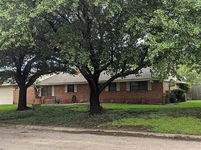 1st image of 341 Lasalle Dr
