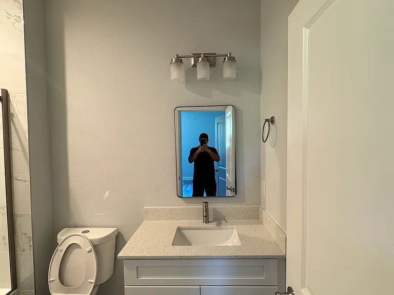 10085 Amicola St #10085 — Photo 15