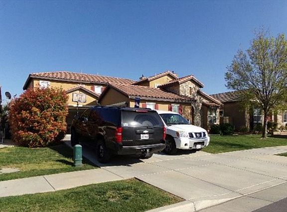 2nd image of 5515 Segovia Way
