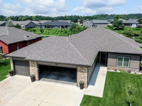 520 33rd St, Milford, IA 51351