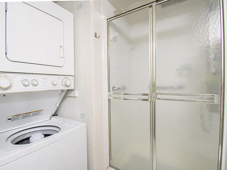 8334 Cypress Ln #1A — Photo 14
