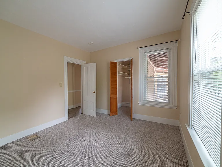 21 Granville Ave #2 — Photo 8