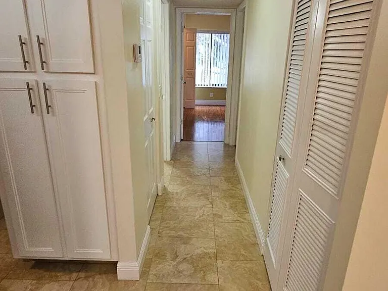 205 Foxtail Dr #H3 — Photo 5