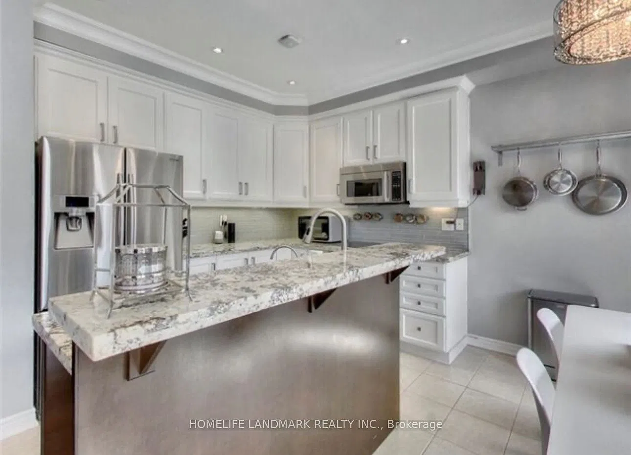 3 bed, $3,900 — Photo 3