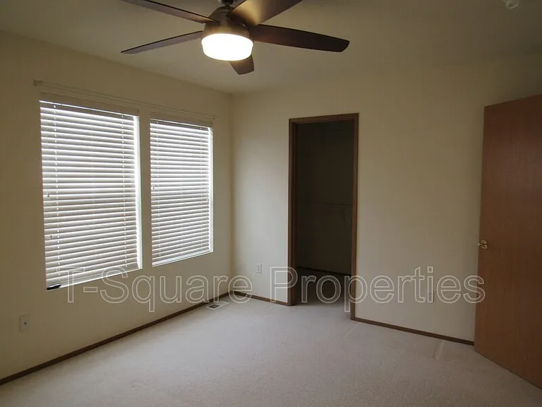 20425 Corbridge Rd SE — Photo 8