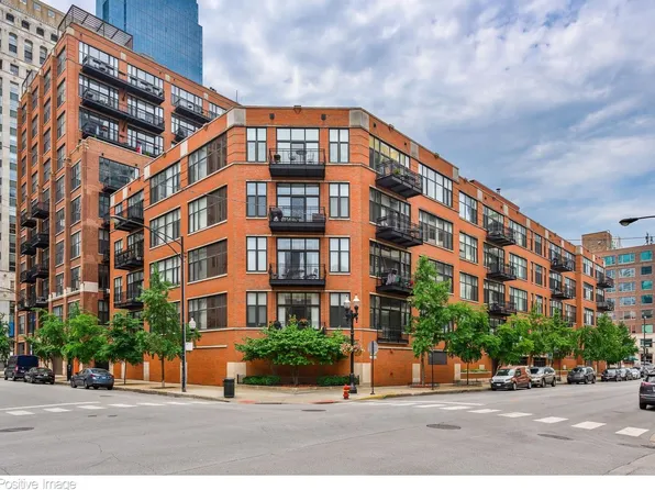333 W Hubbard St APT 701, Chicago, IL 60654