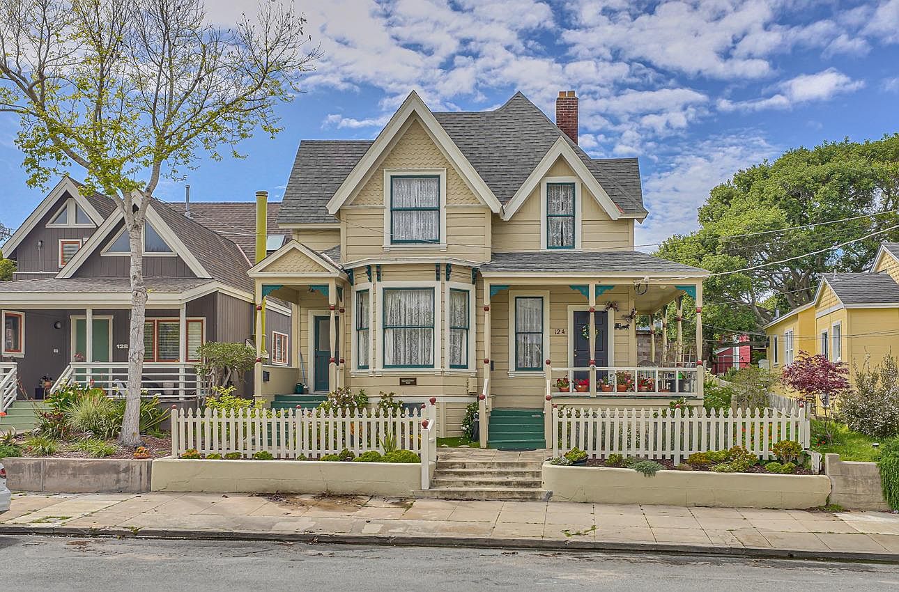 124 Caledonia St, Pacific Grove, CA 93950 Zillow