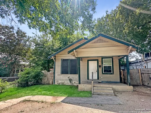 427 GOODRICH, San Antonio, TX 78201