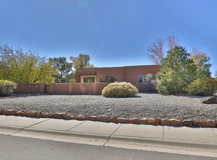 348 Monte Vista Rd, Taos, NM 87571