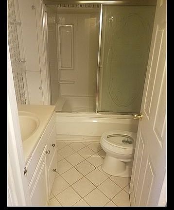 5th image of 3149 E Lake Dr