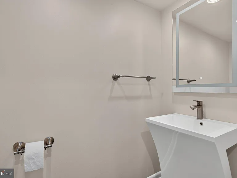 3615 Devilwood Ct — Photo 20