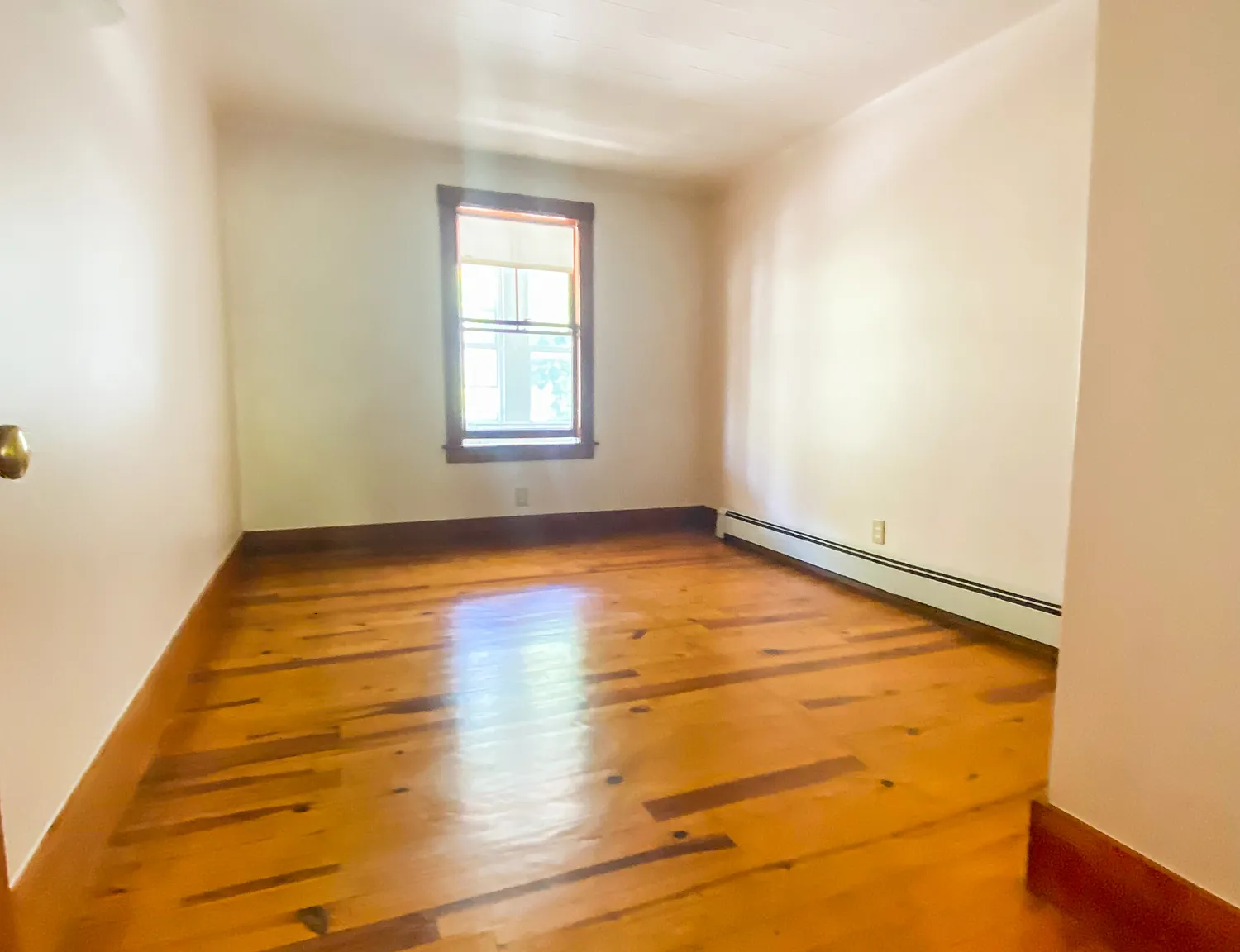 2 bed, 860 sqft, $1,450 — Photo 3