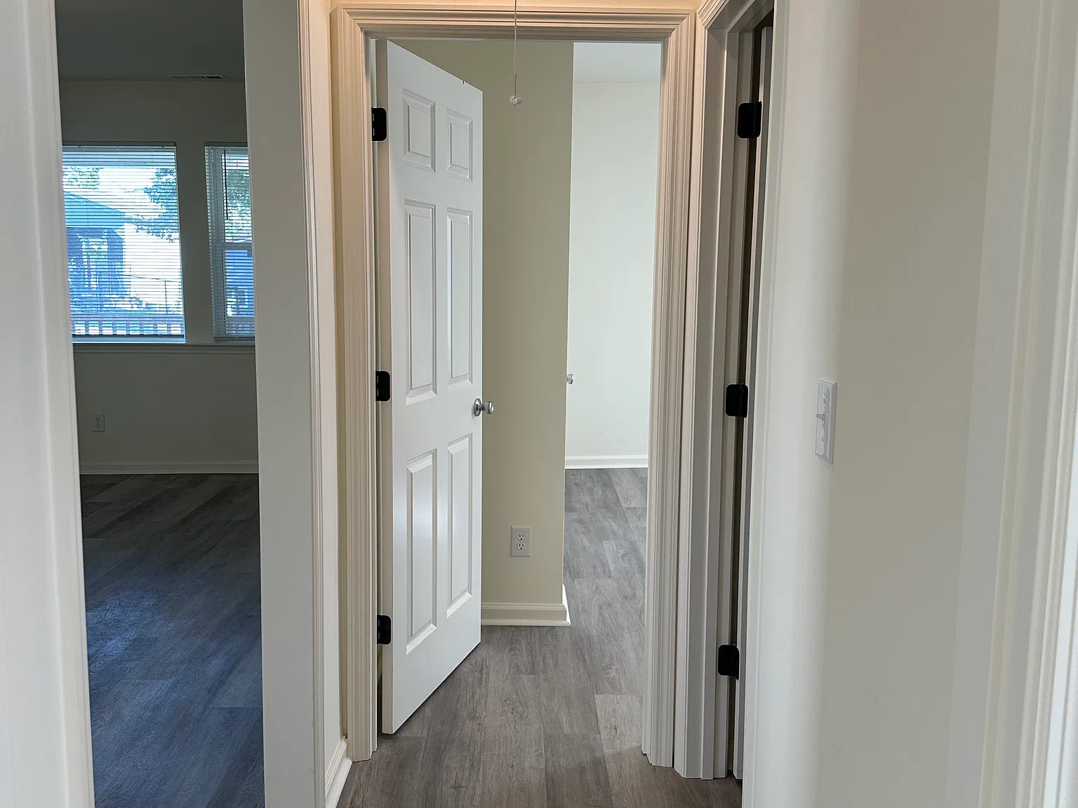 3 bed, 1.5 bath, 1144 sqft, $1,175 — Photo 4