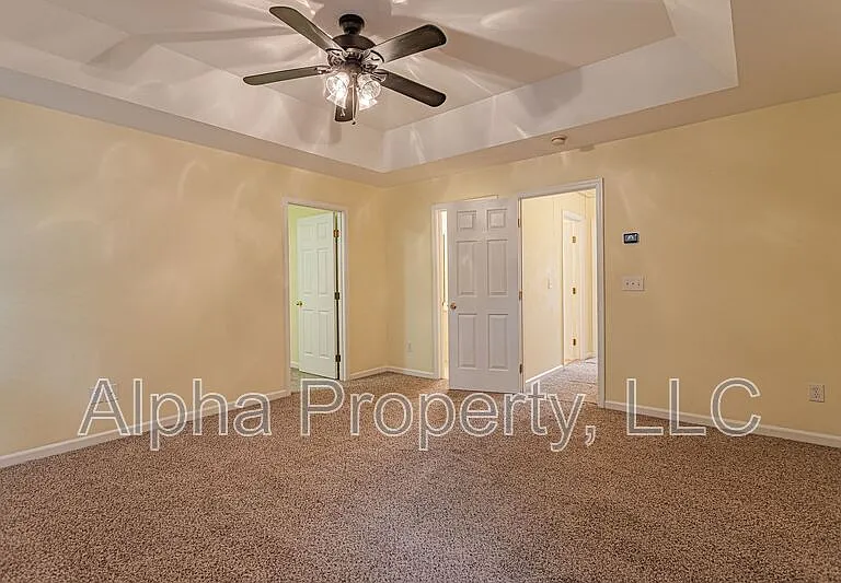 142 Spring Crossing Cir — Photo 15