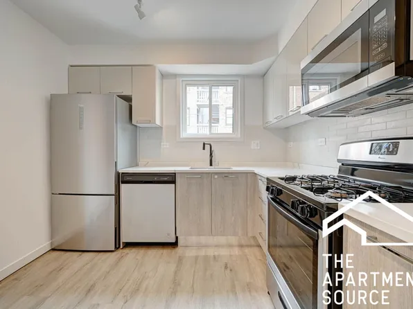 7621 N Sheridan Rd #3H, Chicago, IL 60626