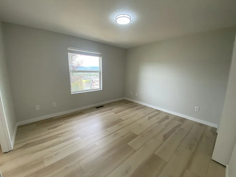 196 Jamie Loop — Photo 5