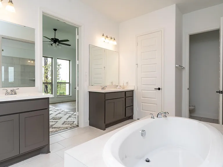 4226 Maple Glen Dr — Photo 26