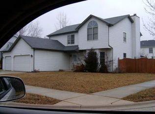 224 Roman Cir, Bolingbrook, IL 60440